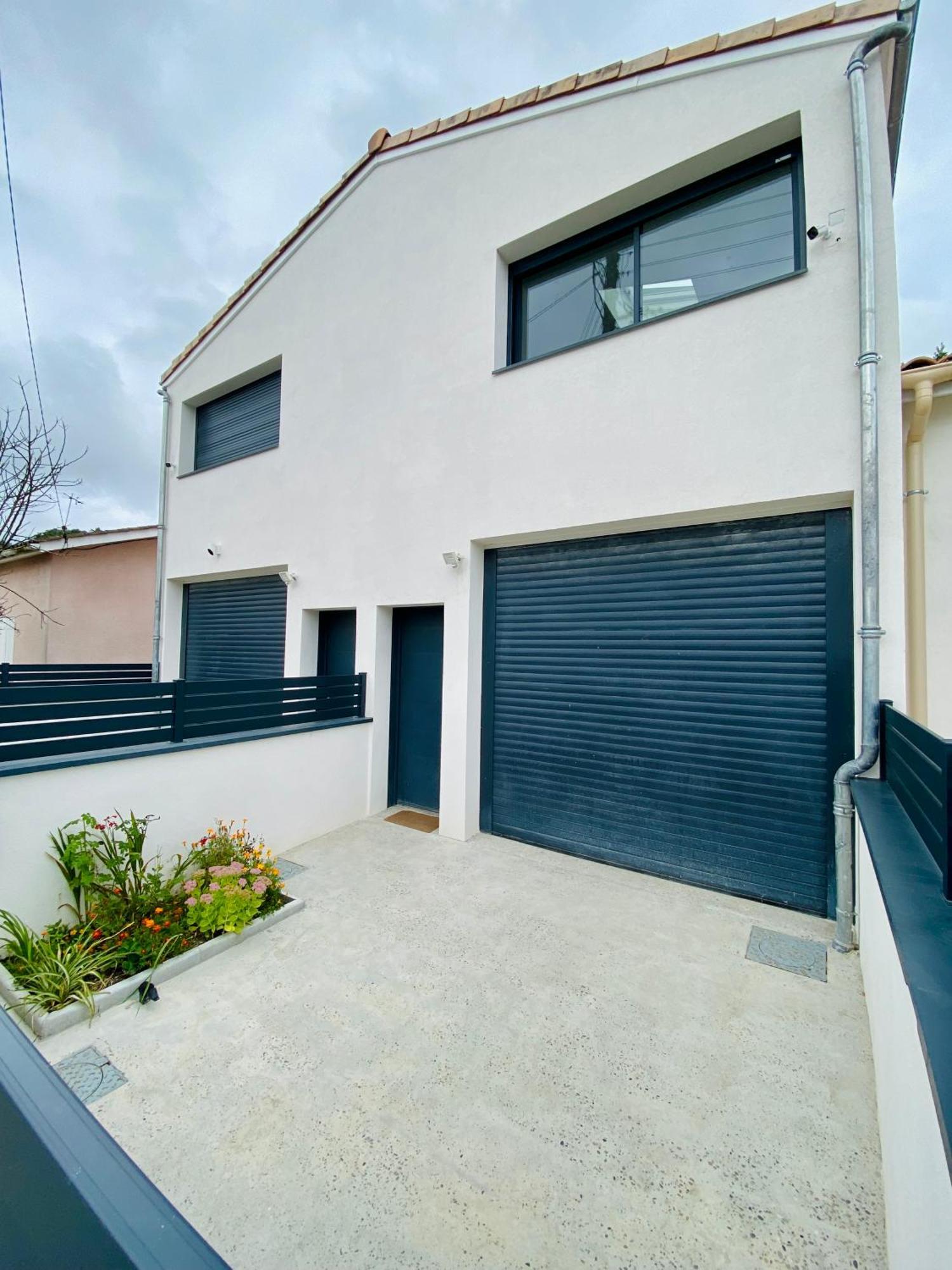 Maison Arkea Arena Floirac  Buitenkant foto